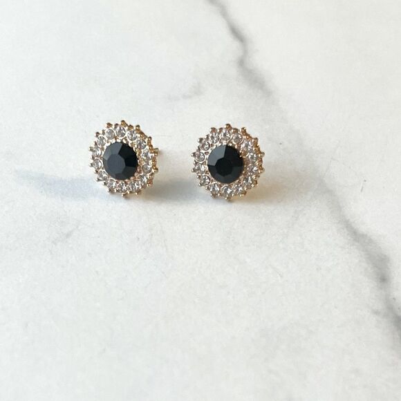 5 for $25 BLACK RHINESTONE TINY STUDS - Picture 3 of 4